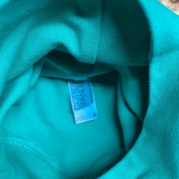 Los Angeles Apparel cotton spandex turtleneck body con crop top - Picture 3 of 3